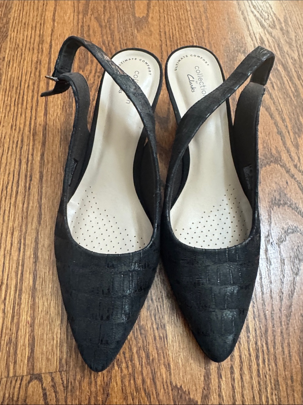 Clarks Black Pointed Toe Slingback Mules